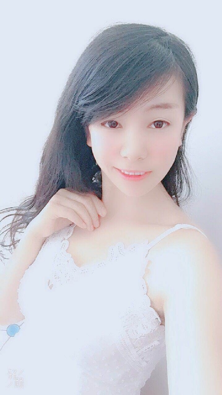 小涵的第二张照片--台北闪婚服务中心