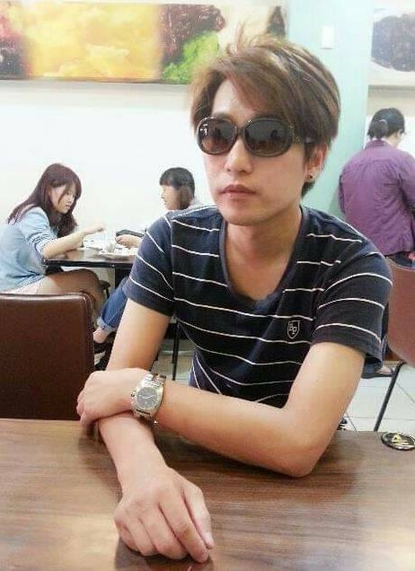 小克的第一张照片--台北闪婚服务中心